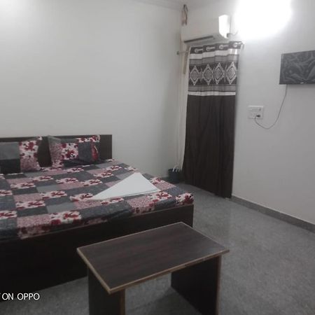 Hotel A S Palace & Restaurant By Wb Inn Agra  Bagian luar foto
